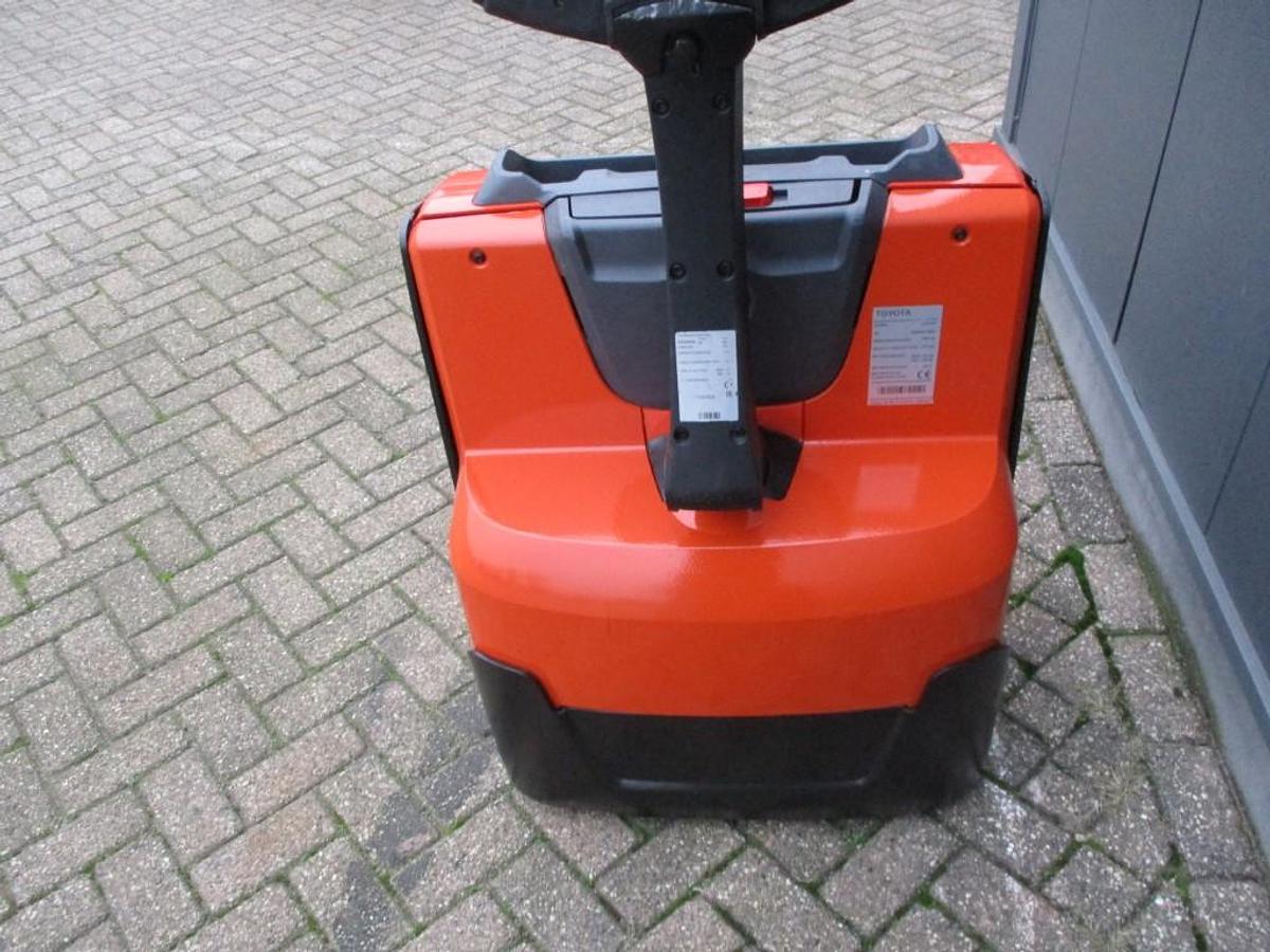 Refurbished 2023 TOYOTA LWE 140