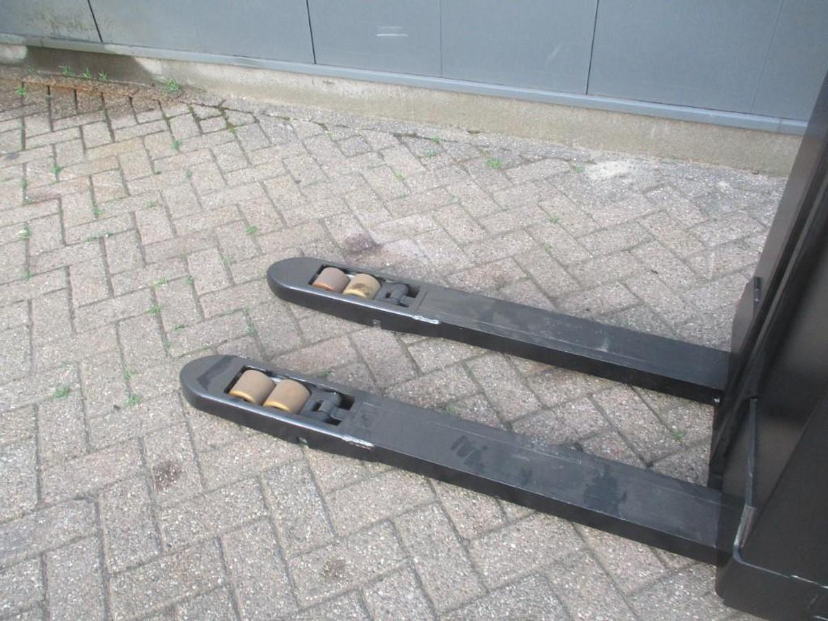 Refurbished 2014 BT SWE 080L - 1388