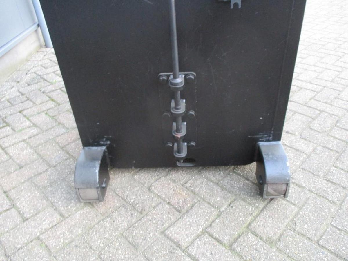 Refurbished 2018 TOYOTA TSE300 Tracto - 2652