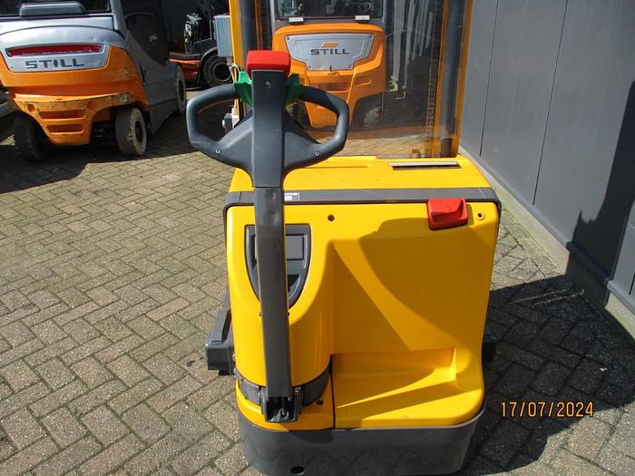 Refurbished 2011 Jungheinrich EJC B14