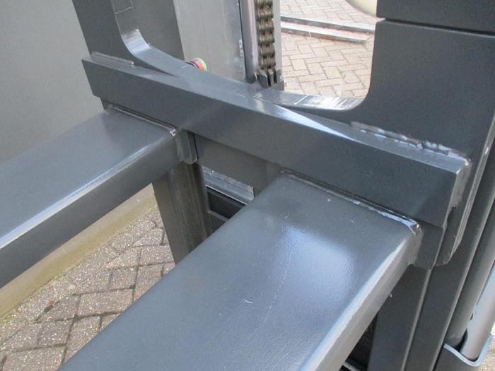 Refurbished 2005 Crown WF 3000-1.0 TL - 1878