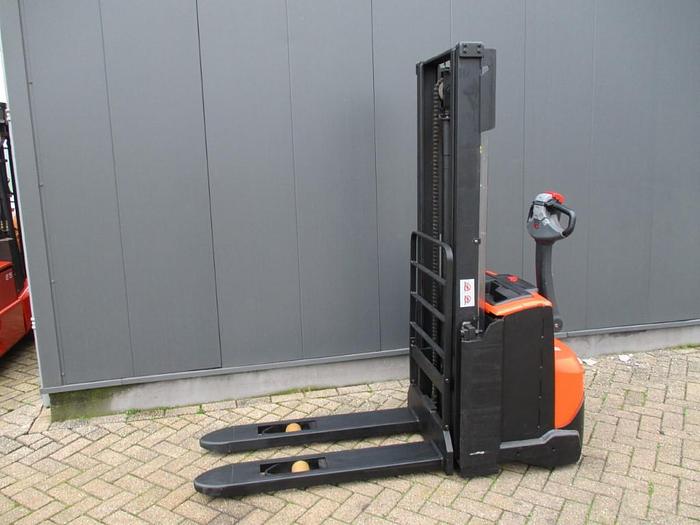 Gebruikt BT / SWE100-1233