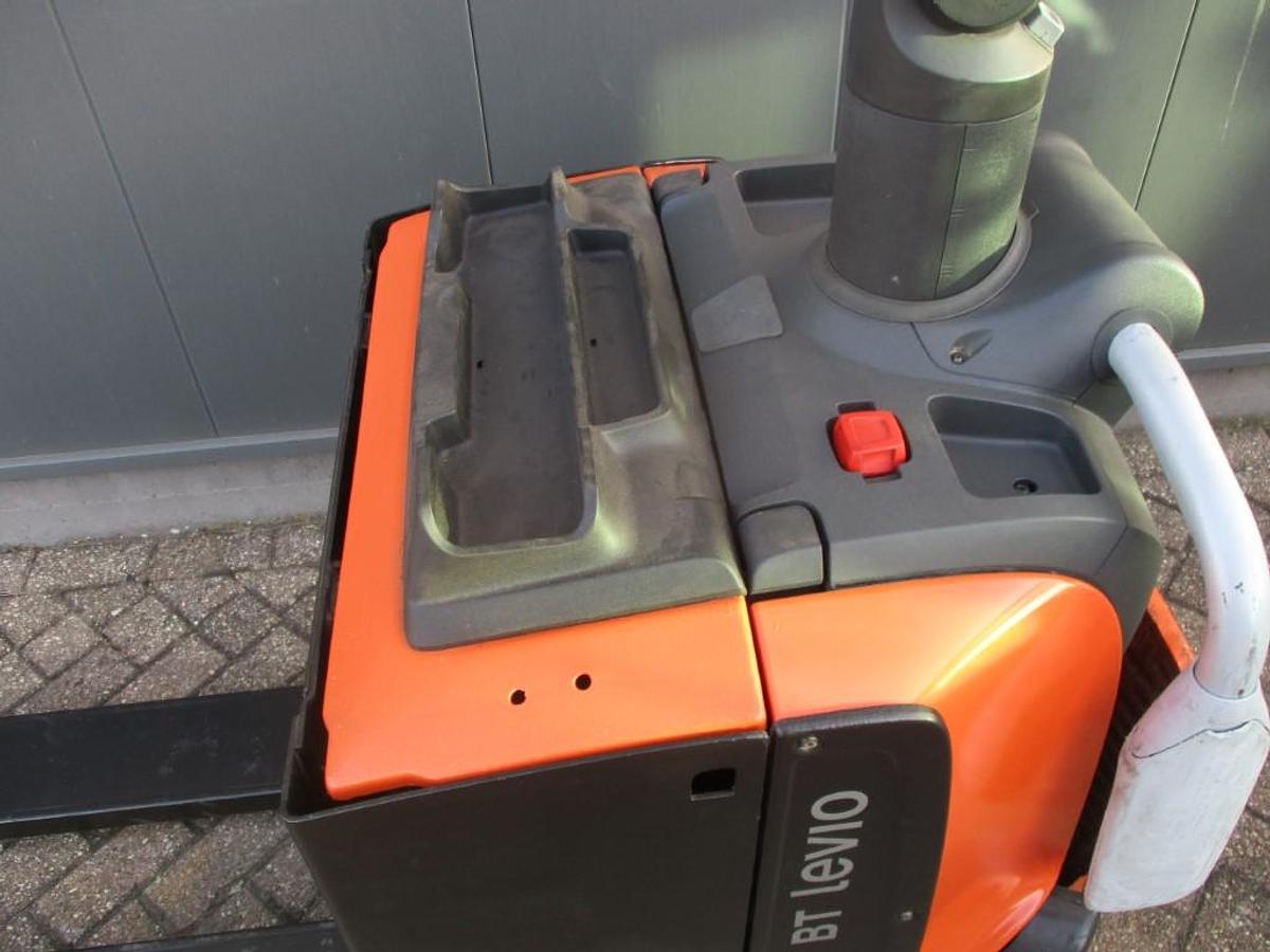 Refurbished 2019 TOYOTA LPE200 - 2111