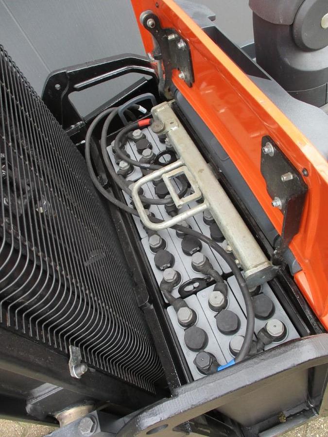 Refurbished 2019 BT TOYOTA SPE120 triplex - 2260