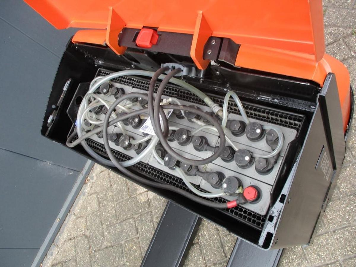 Refurbished 2015 TOYOTA BT LWE 200 - 1108