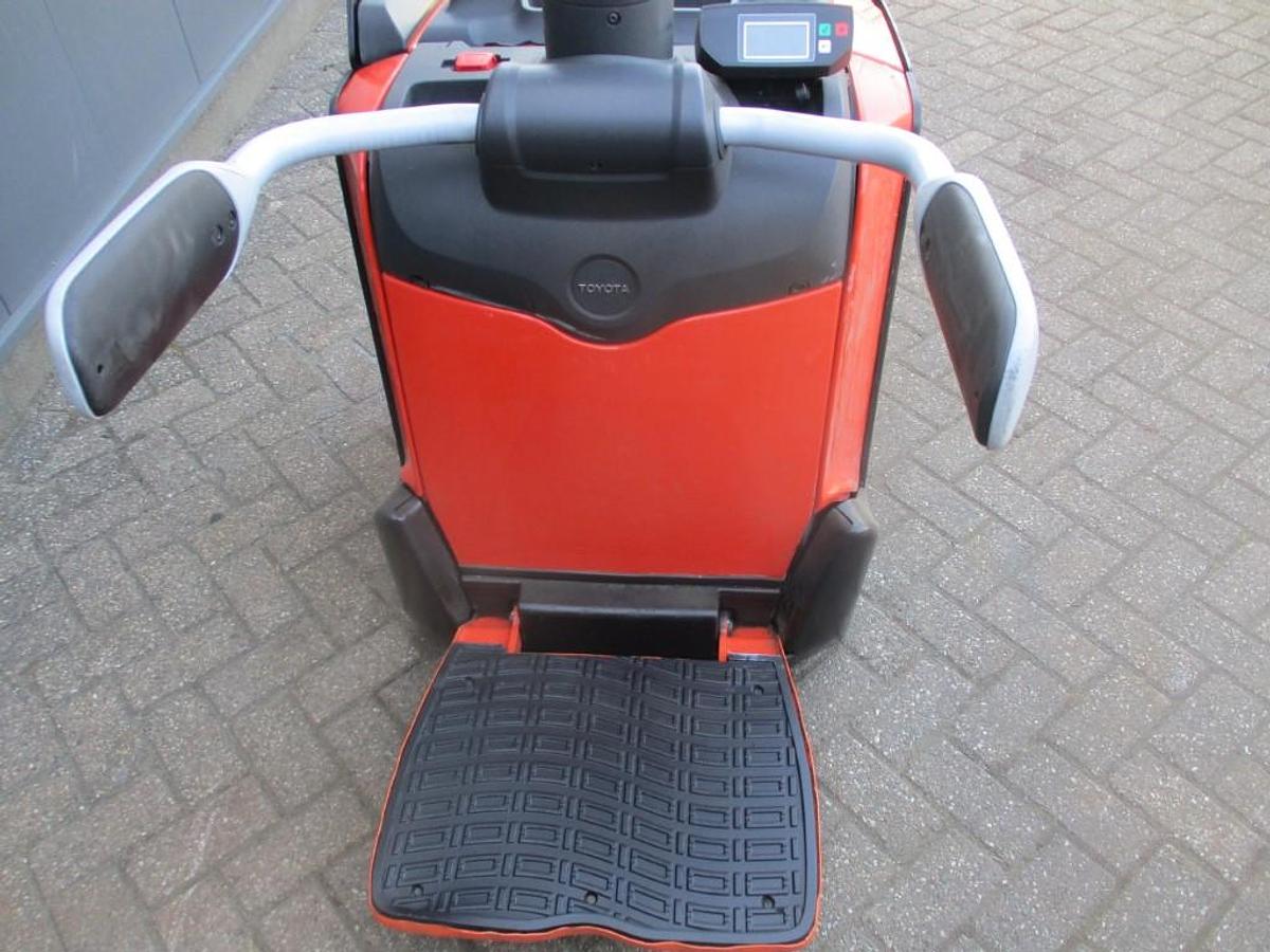 Refurbished 2020 TOYOTA LPE 250 - 2210