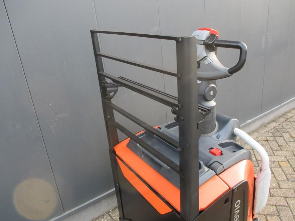 Refurbished 2019 TOYOTA LPE200 - 2202