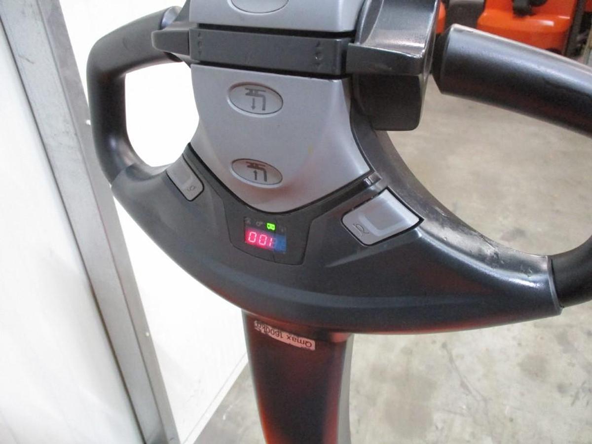 Refurbished 2018 TOYOTA LWE160 - 554