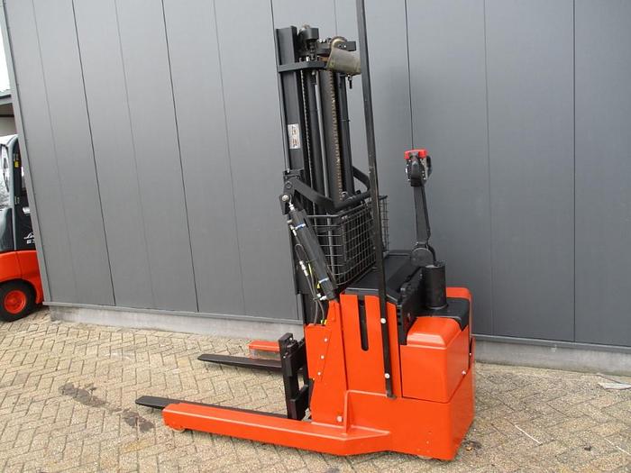 Gebruikt 2007 BT RWE120