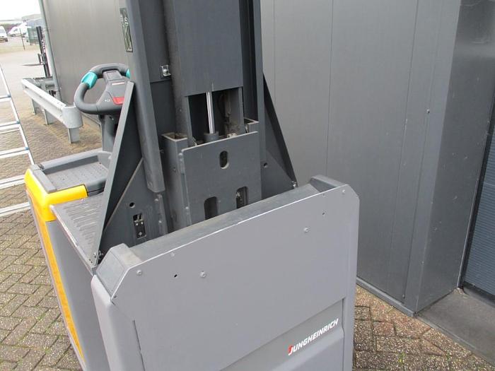 Refurbished 2016 Jungheinrich ECE 225 HP