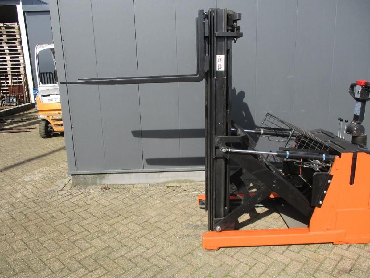 Refurbished 2011 BT TOYOTA RWE120 - 3198