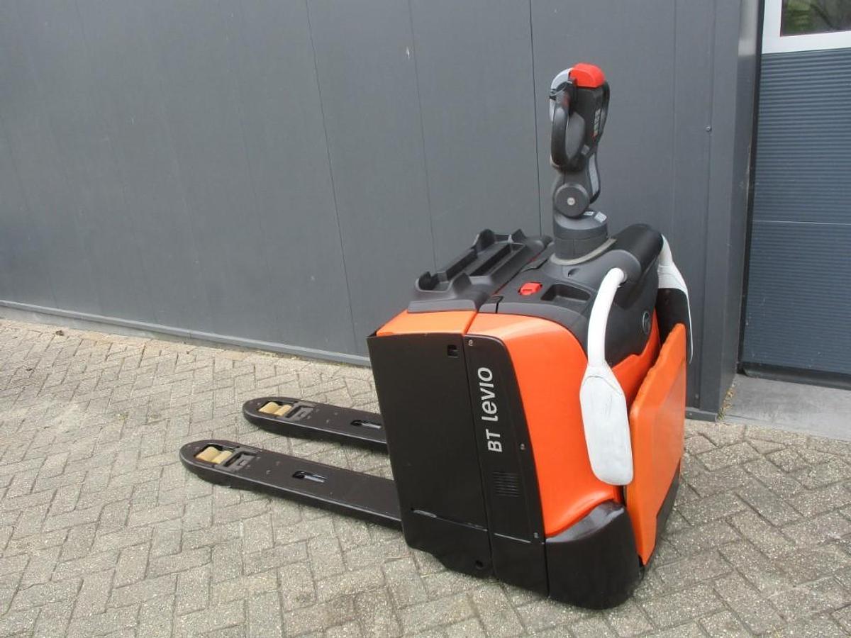 Refurbished 2021 TOYOTA LPE200 - 1983