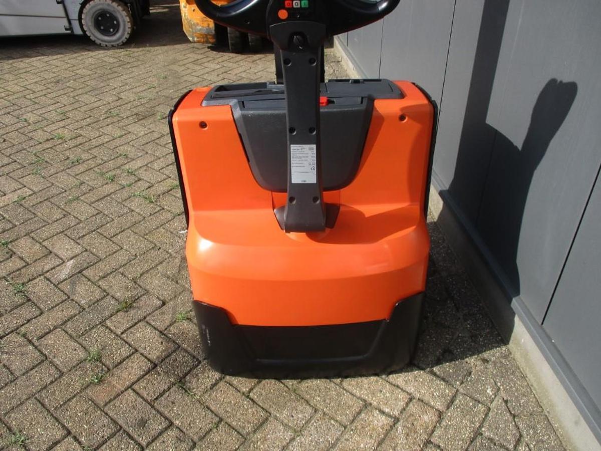 Refurbished 2016 TOYOTA BT SWE 080L - 819