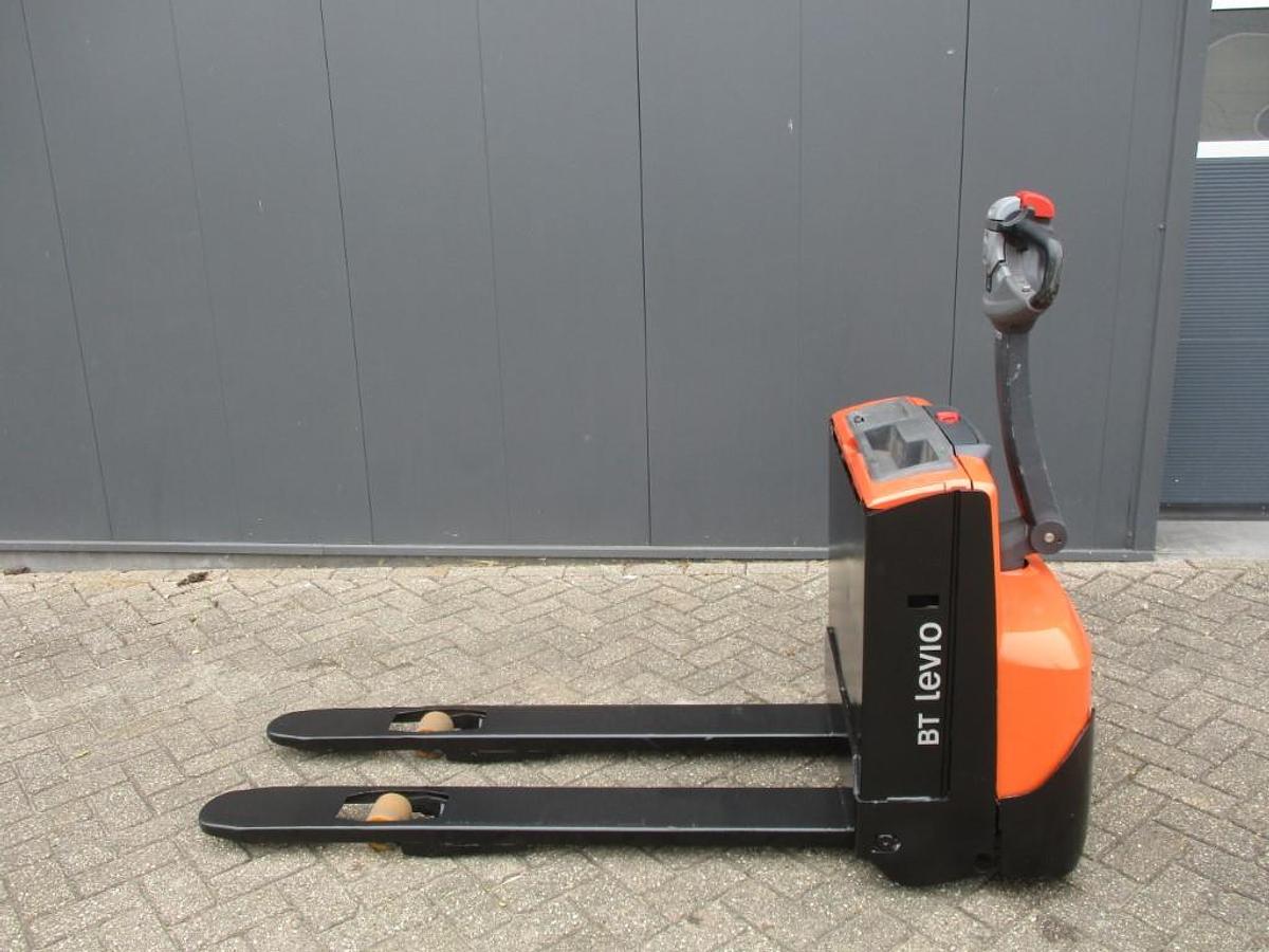 Refurbished 2018 TOYOTA LWE140 - 416