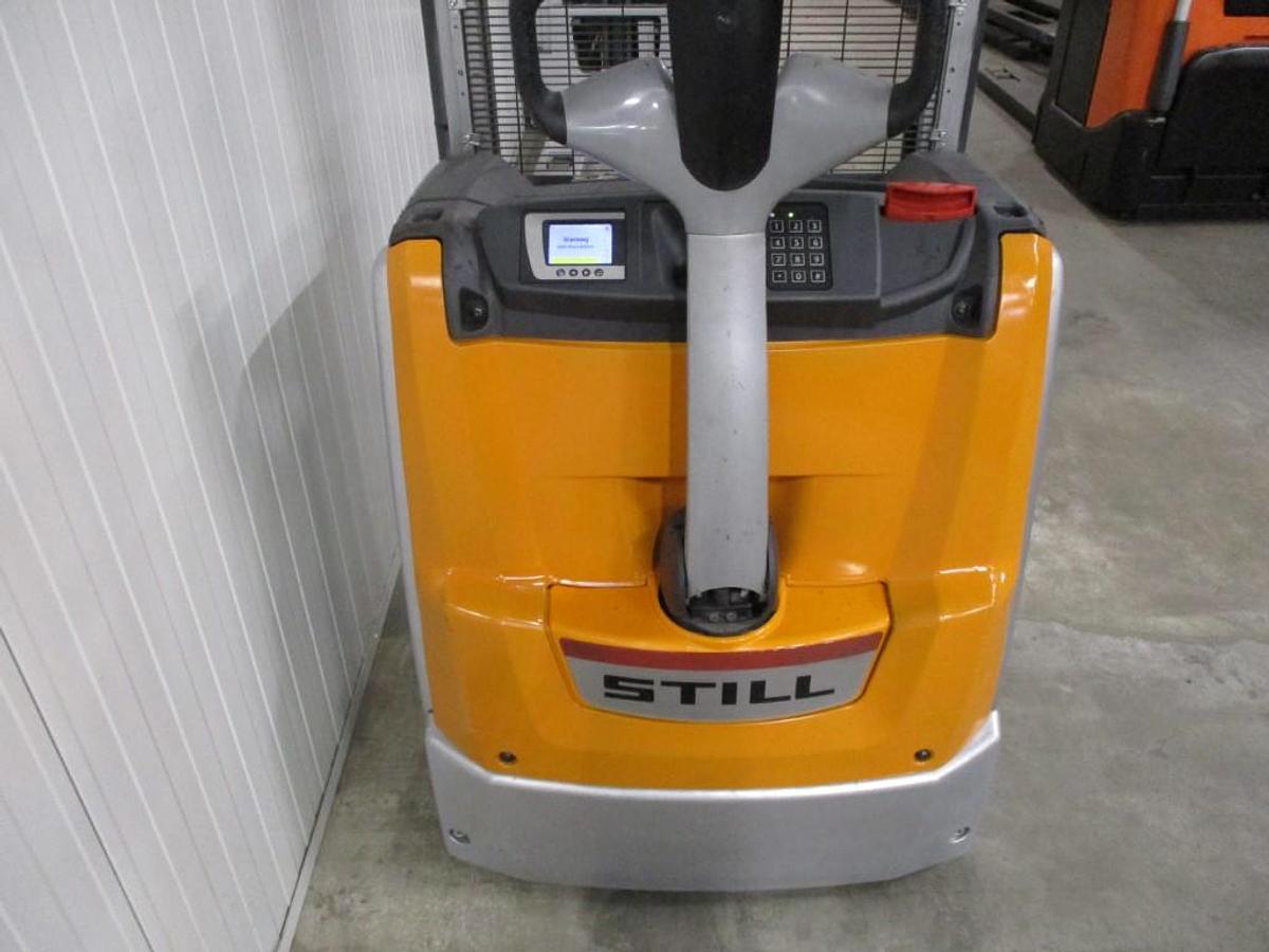 Refurbished 2016 STILL EXV16 triplex - 4372