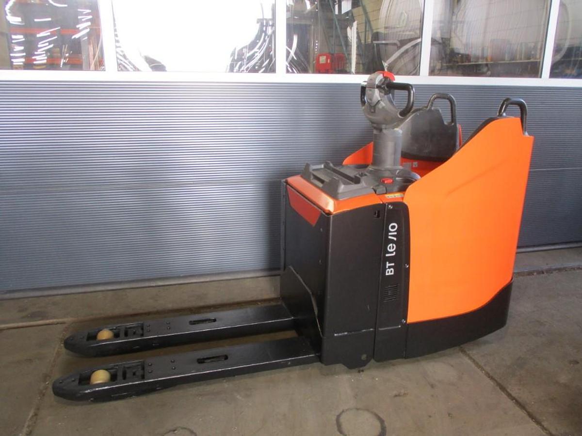 Refurbished 2020 TOYOTA LPE200 - 2447