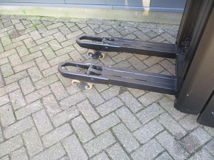 Refurbished 2017 TOYOTA SWE 160L