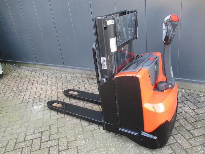 Refurbished 2015 BT SWE 200D