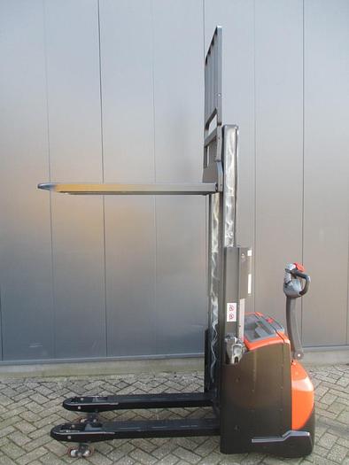 Refurbished 2012 BT SWE 200D