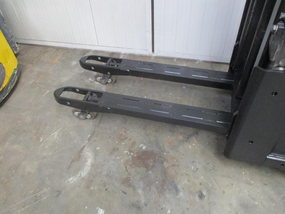 Refurbished 2015 TOYOTA BT SWE200D - 1221