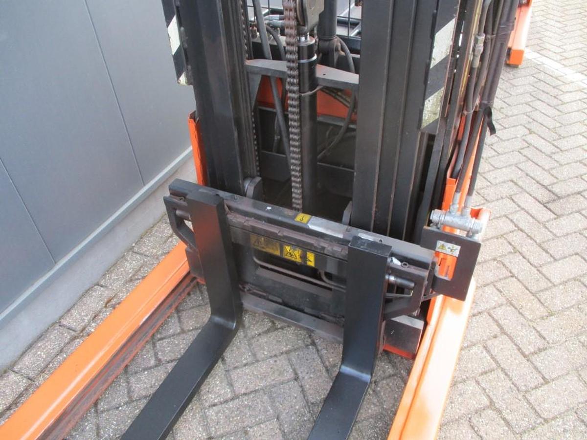 Refurbished 2013 BT TOYOTA RWE120 triplex - 1063