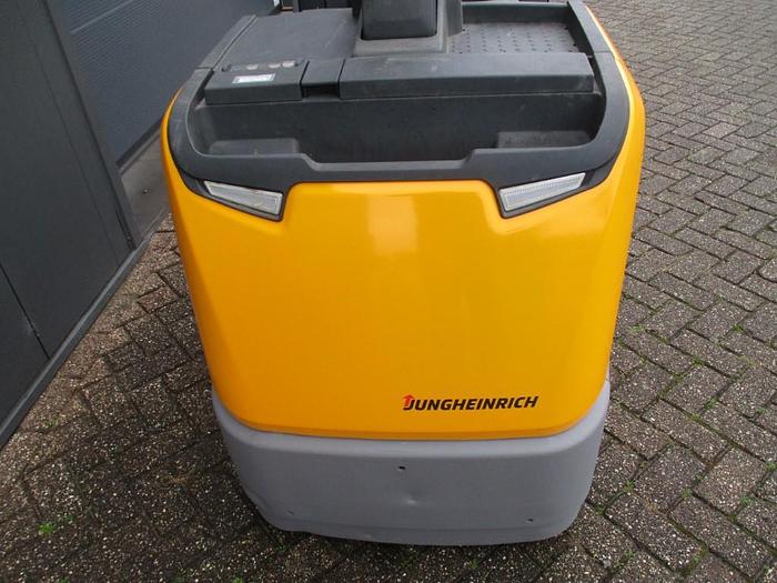 Refurbished 2016 Jungheinrich ECE 225 HP