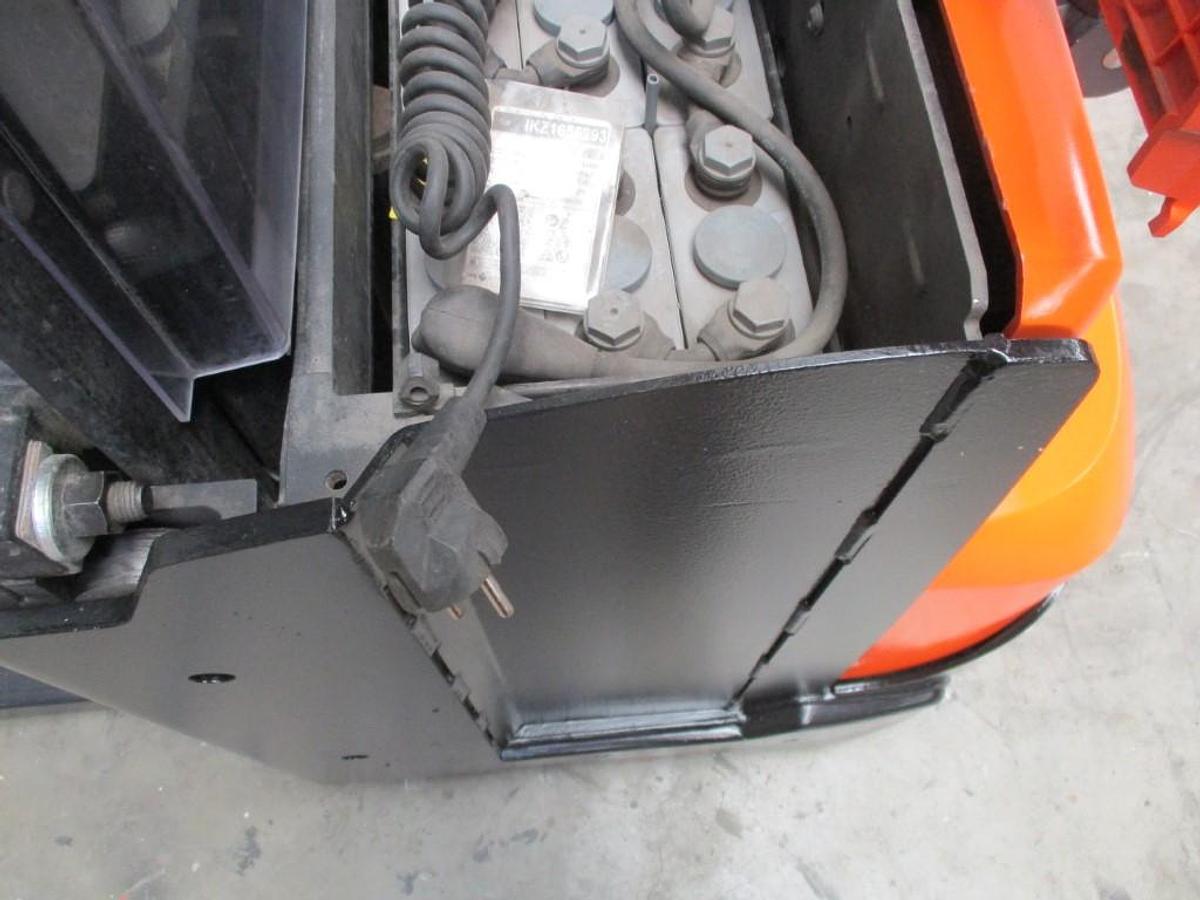 Refurbished 2015 TOYOTA BT SWE 120L - 1437