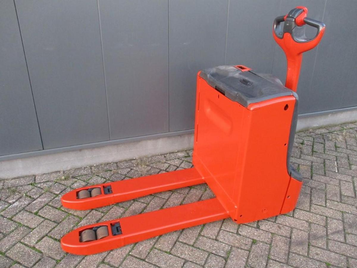 Refurbished 2020 Linde T16 1479