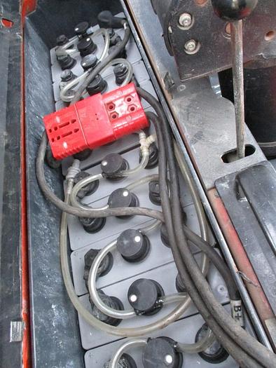 Refurbished 1995 BT LSV 1000 - 1826