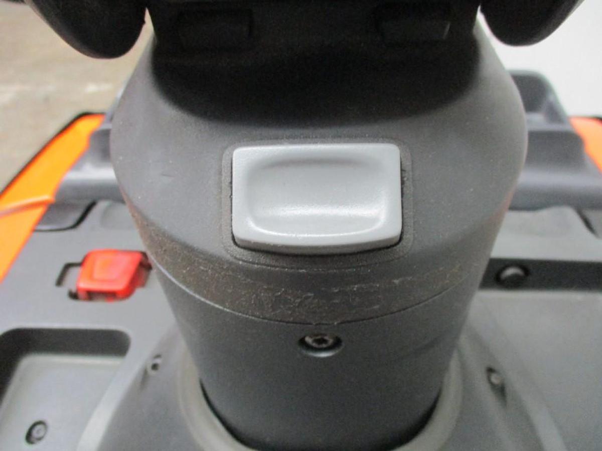 Refurbished 2016 TOYOTA BT LPE200 - 2247
