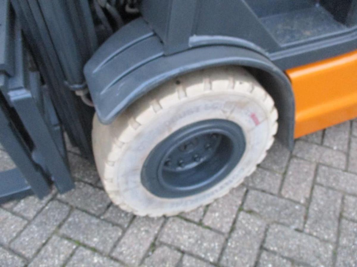 Refurbished 2005 STILL RX60-25