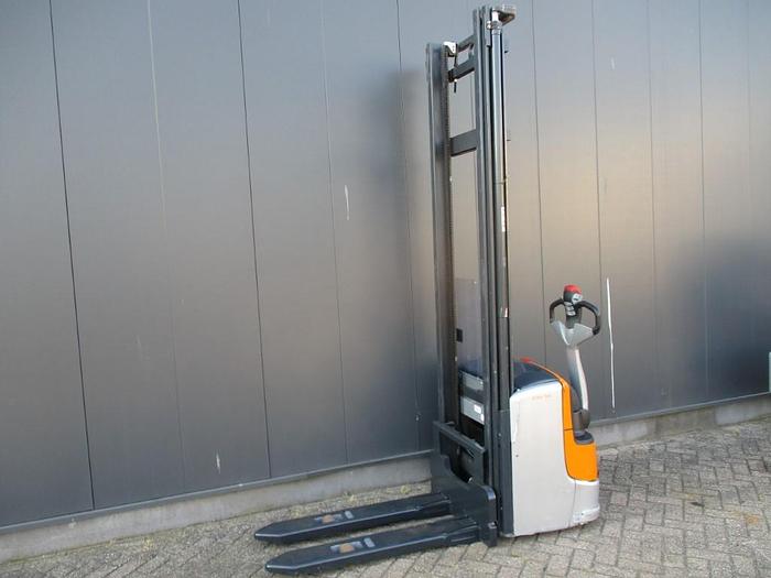 Refurbished 2017 STILL EXV 14C - 907