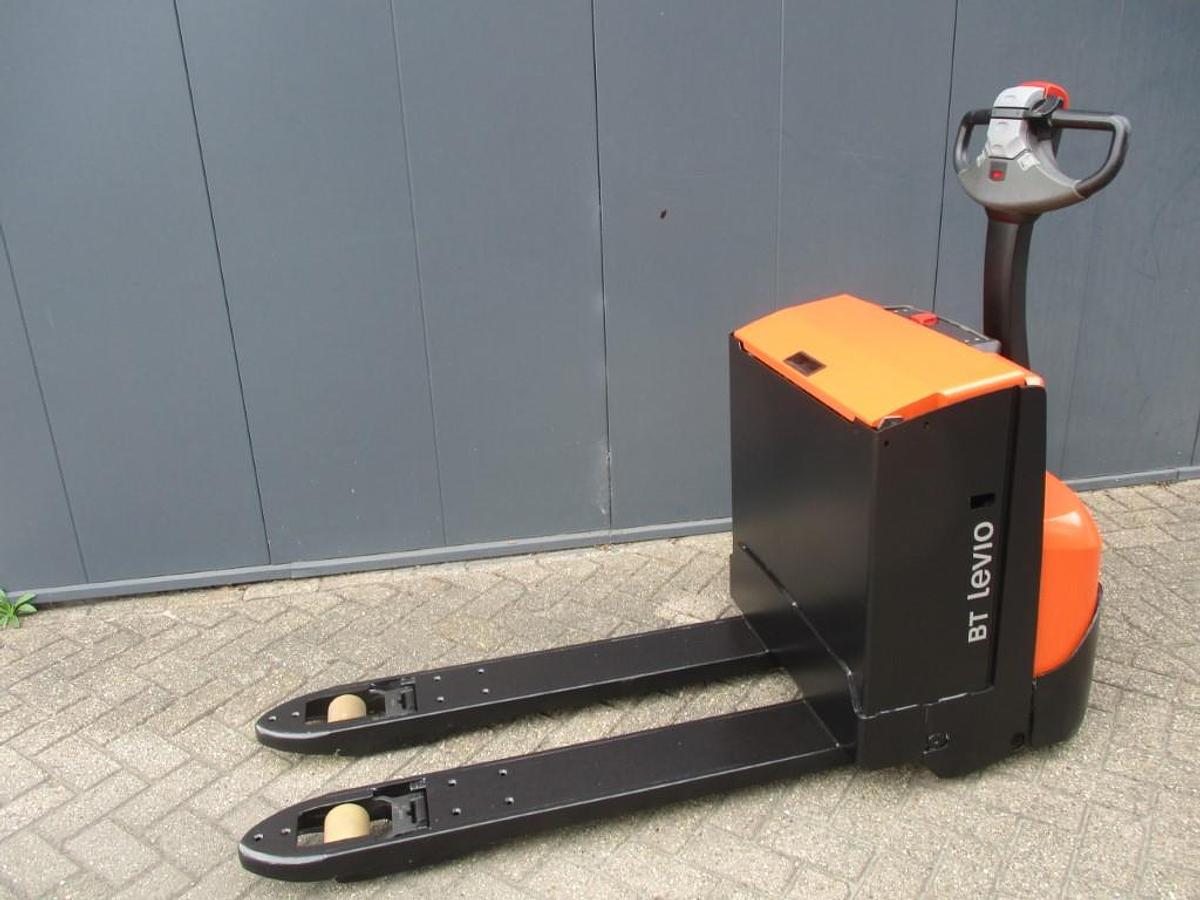 Refurbished 2015 TOYOTA BT LWE 200 - 1108