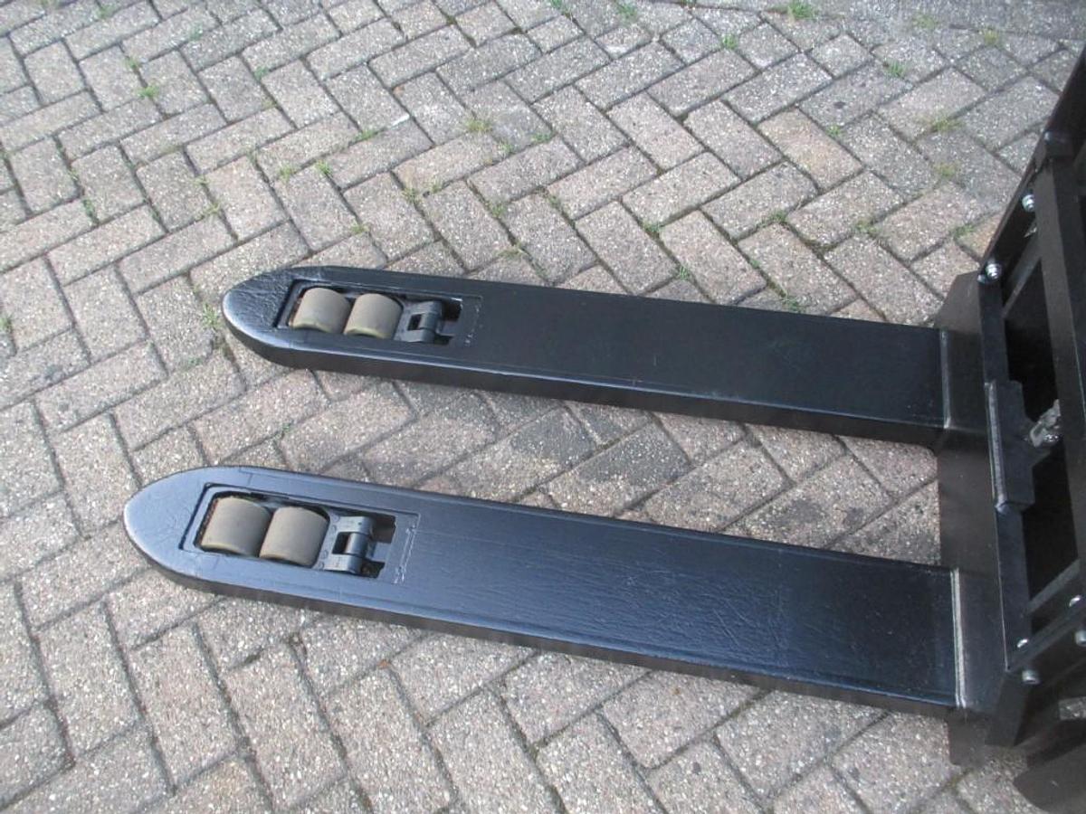 Refurbished 2016 BT SWE 200D - 1441