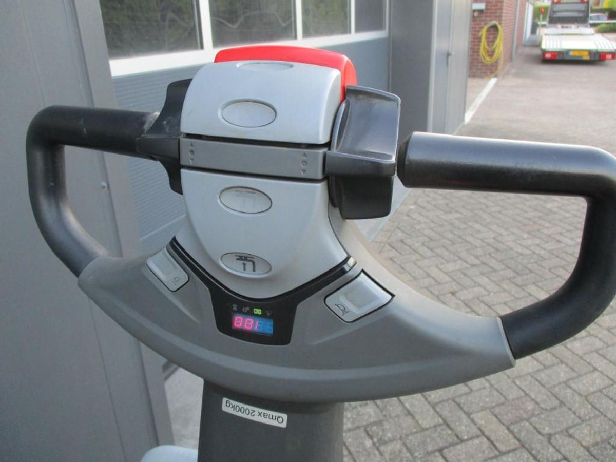 Refurbished 2018 TOYOTA LPE200 - 1987