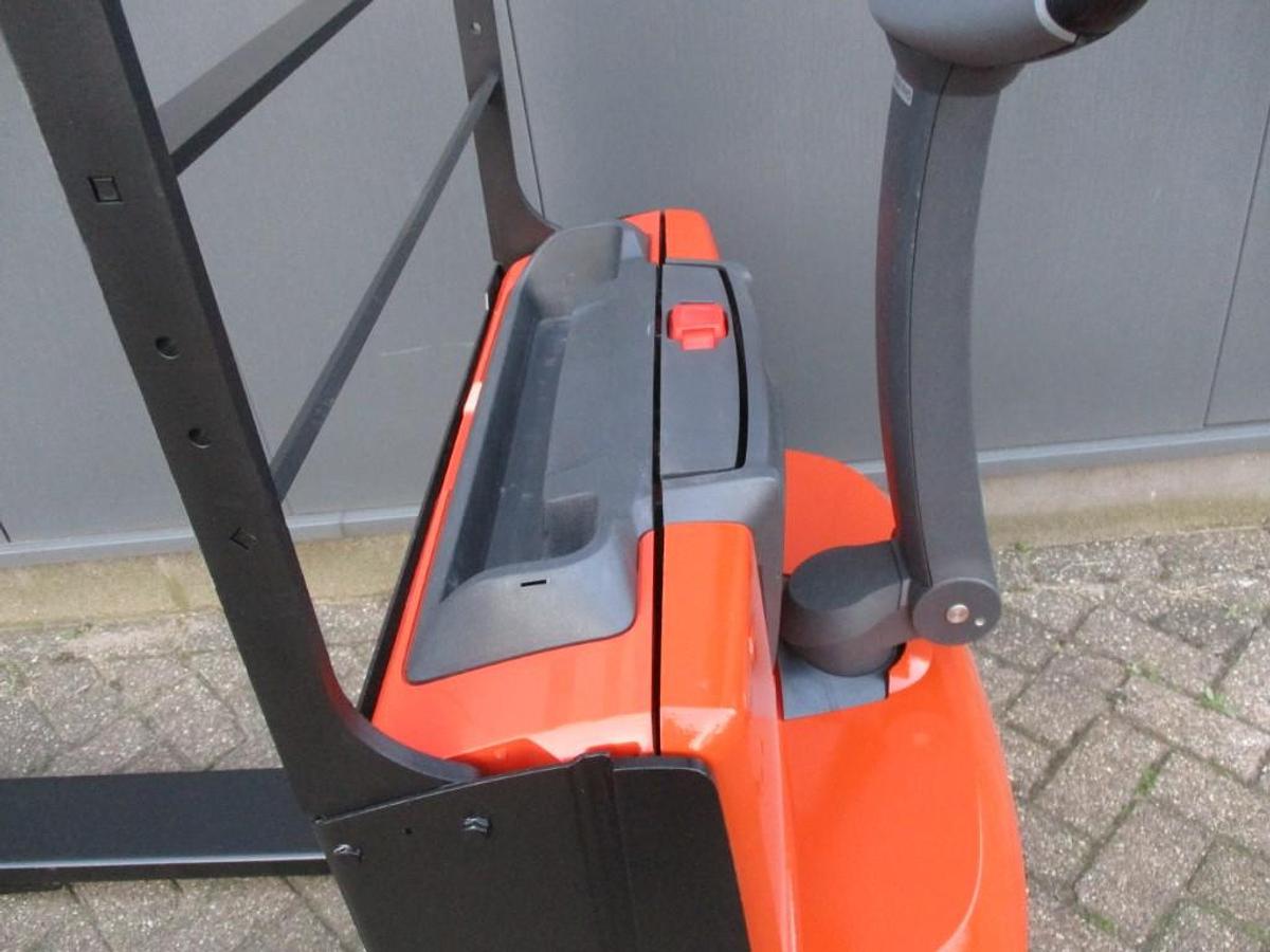 Refurbished 2020 TOYOTA LWE140 - 825