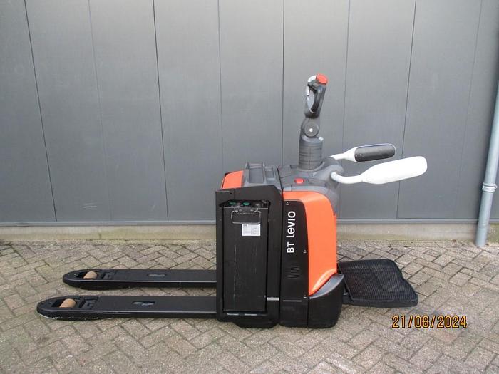 Refurbished 2018 TOYOTA LPE 200 - 2480