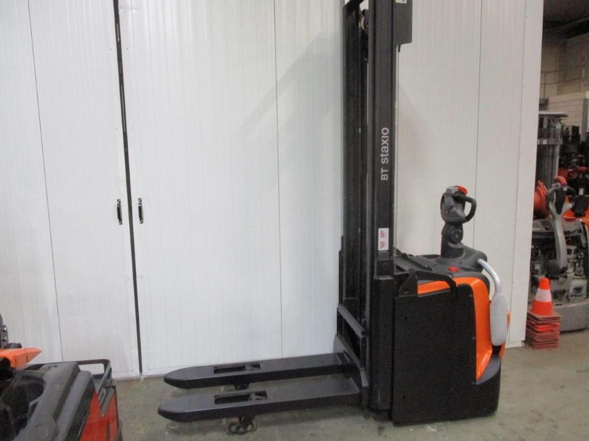 Refurbished 2021 TOYOTA SPE120L - 117