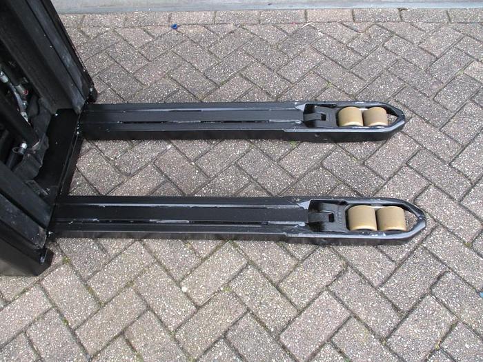 Used 2020 TOYOTA SPE 160L