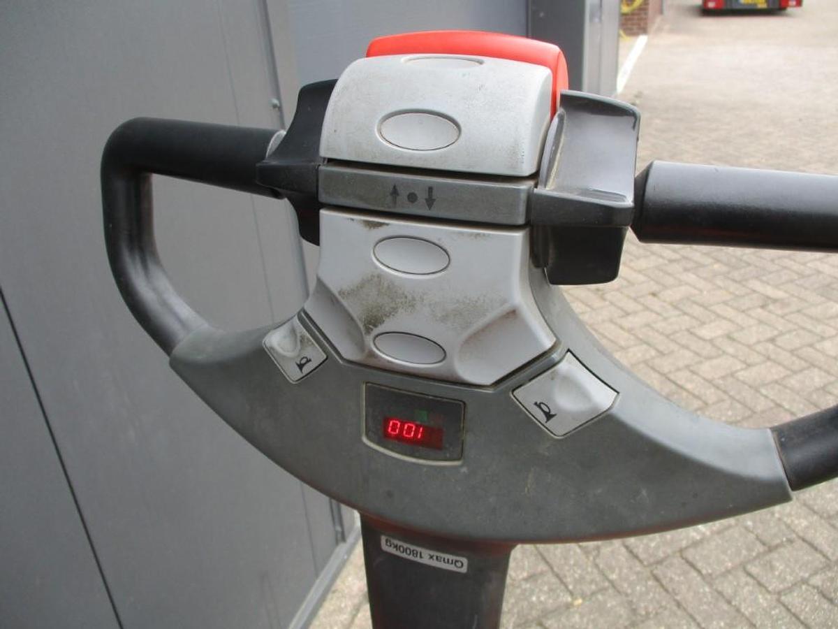 Refurbished 2009 BT LWE180 - 2124