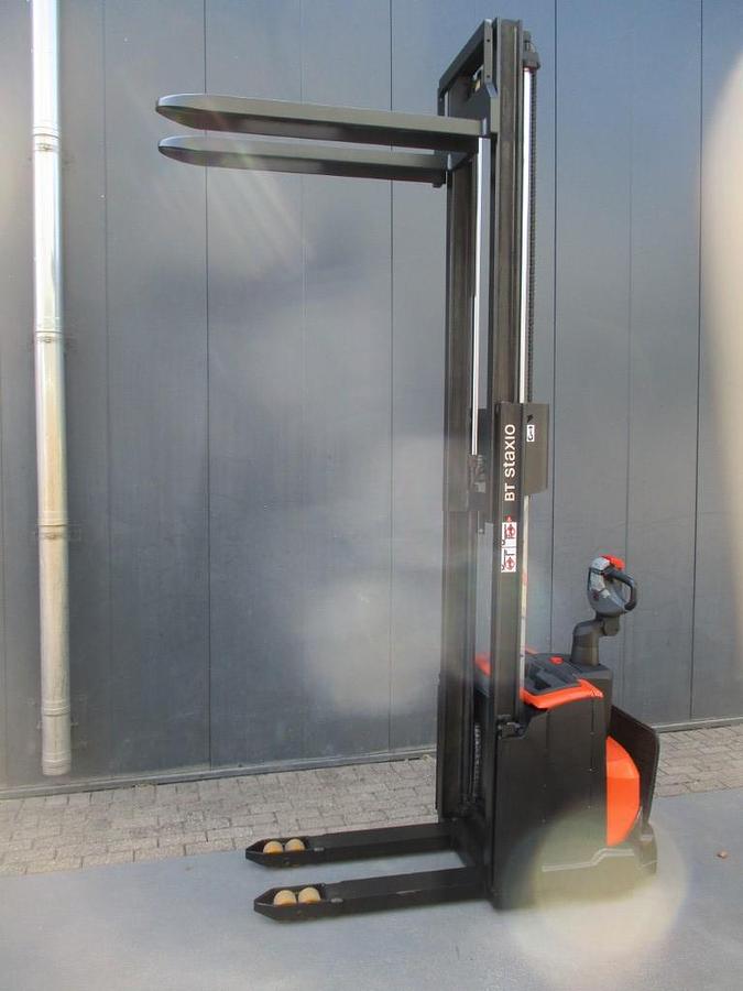 Refurbished 2014 BT SWE 100 - 947