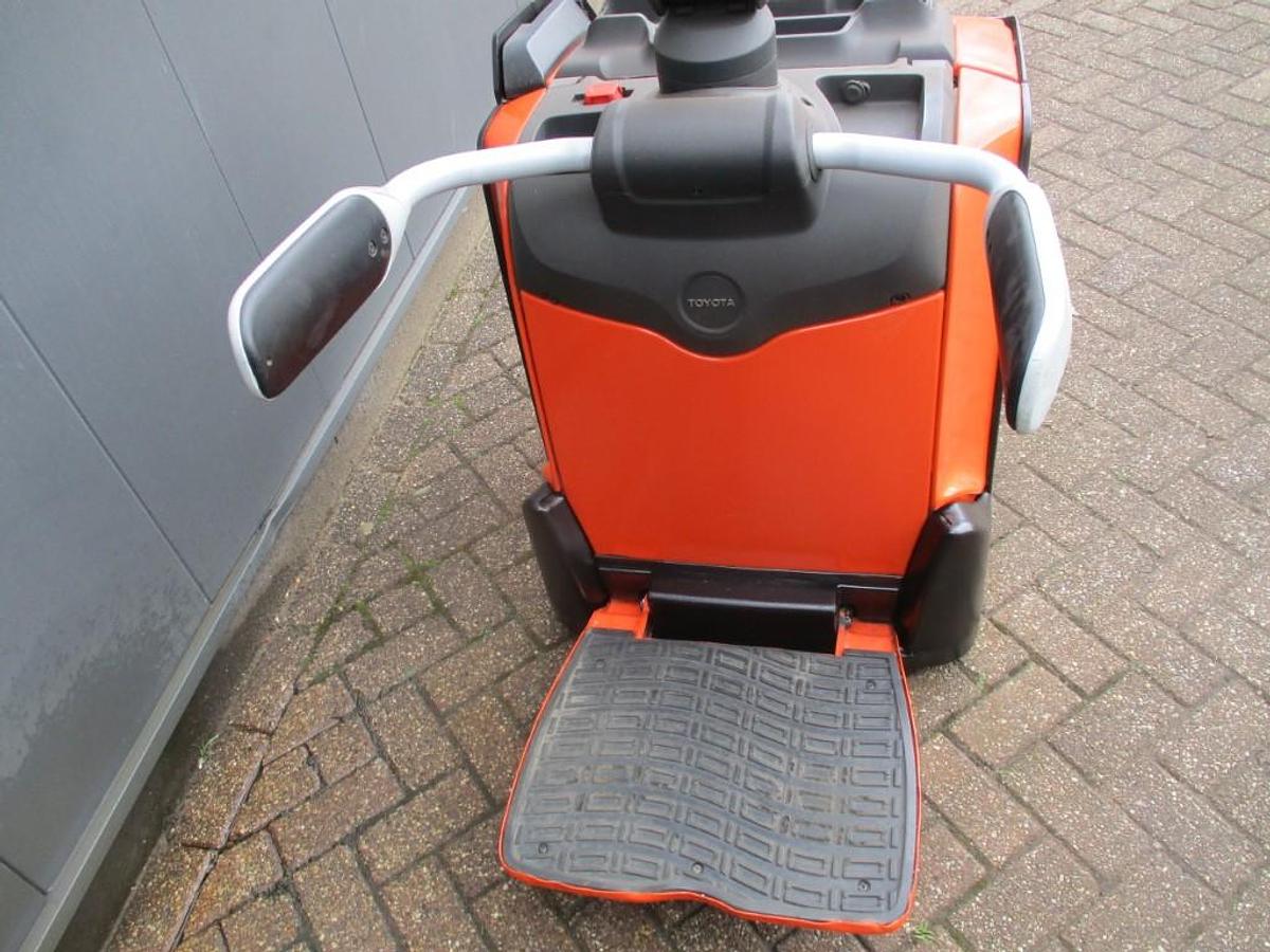 Refurbished 2017 BT LPE 200 - 2981