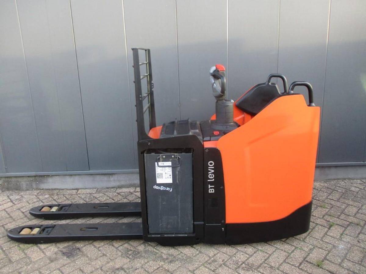 Refurbished 2021 TOYOTA LPE250 - 2127