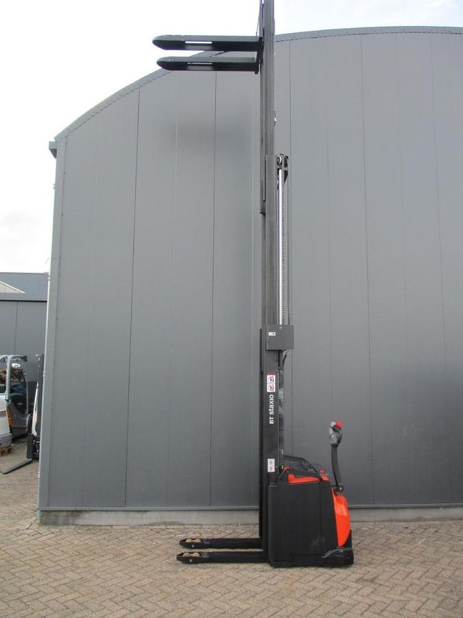 Refurbished 2018 TOYOTA SWE160 triplex - 2229