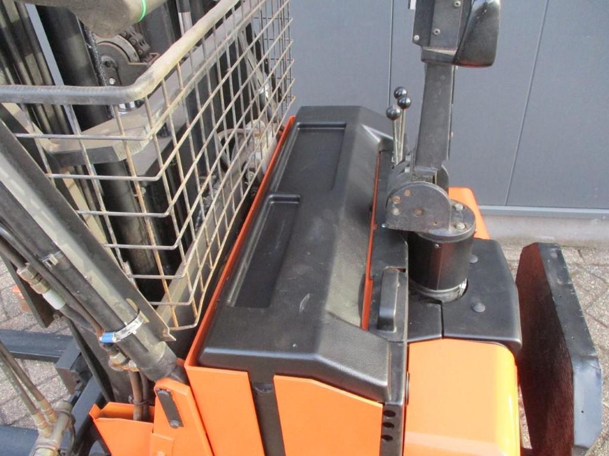 Refurbished 2011 BT TOYOTA RWE120 - 1221