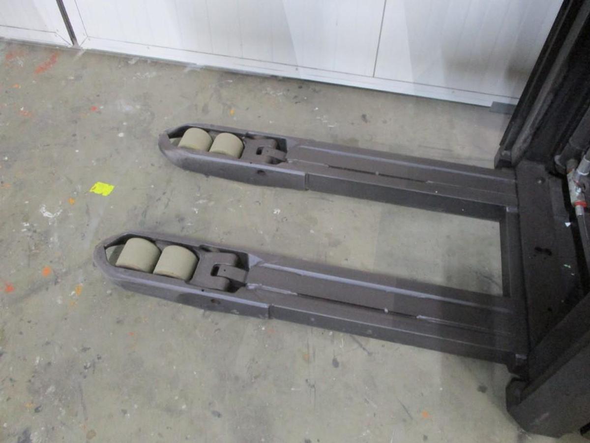 Refurbished 2021 TOYOTA SPE120L - 117