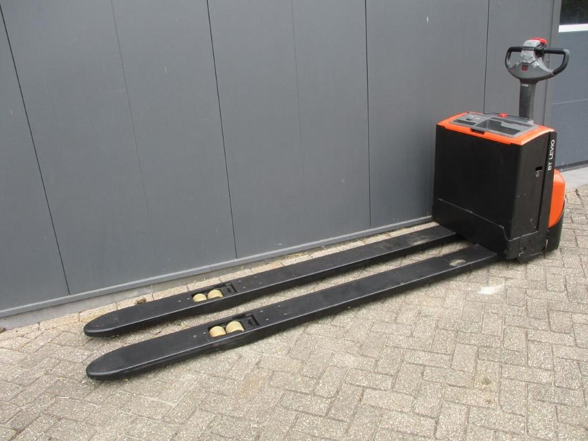 Refurbished 2009 BT LWE180 - 2124