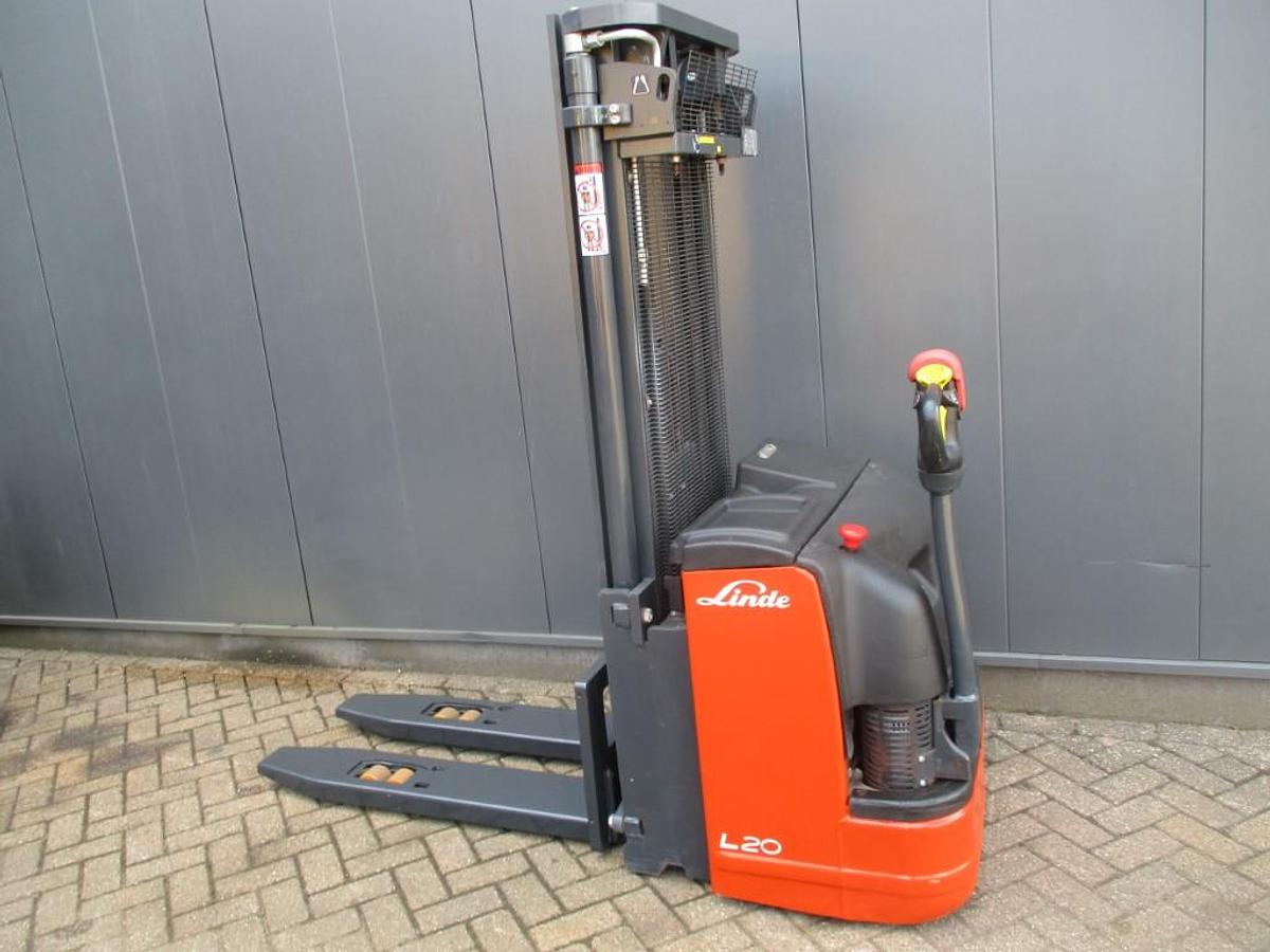 Refurbished 2013 Linde L 20i