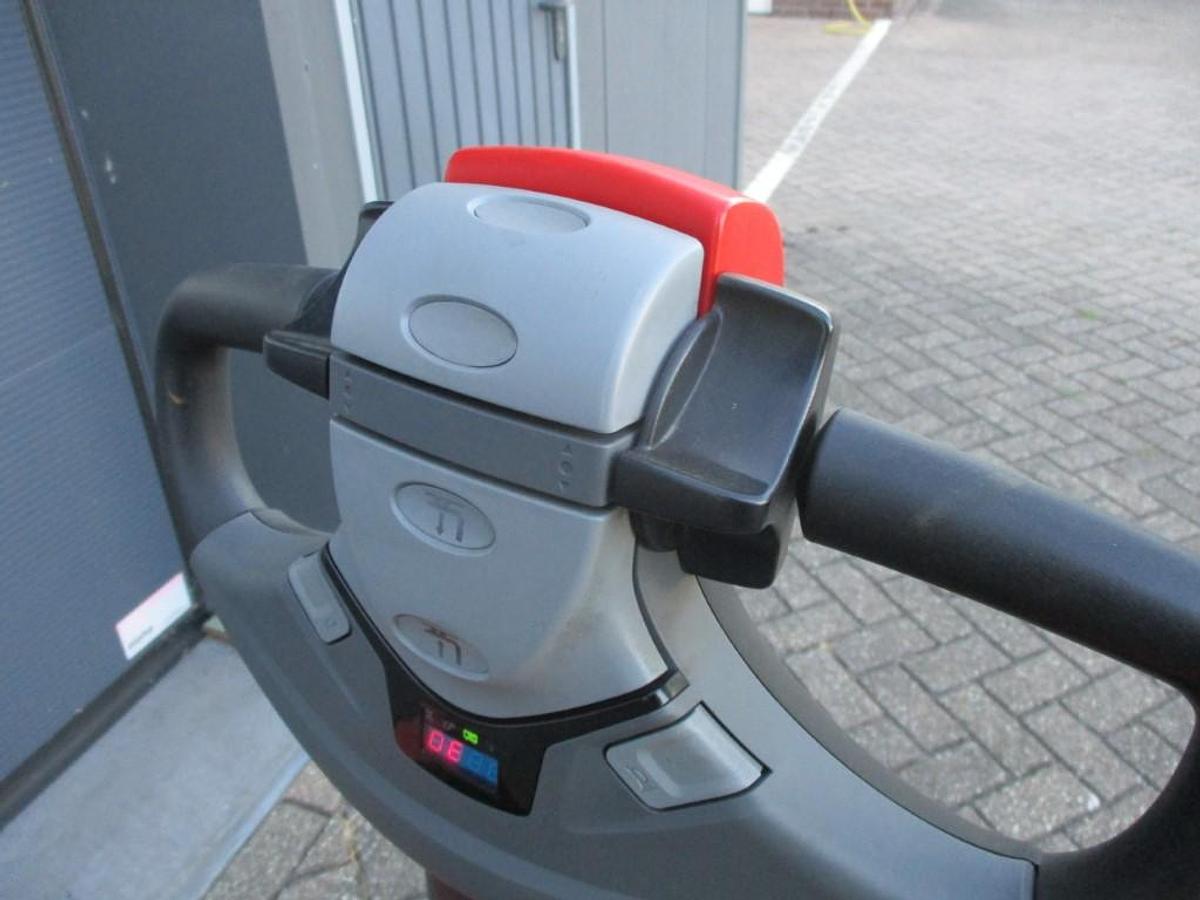 Refurbished 2019 TOYOTA LWE140 - 810