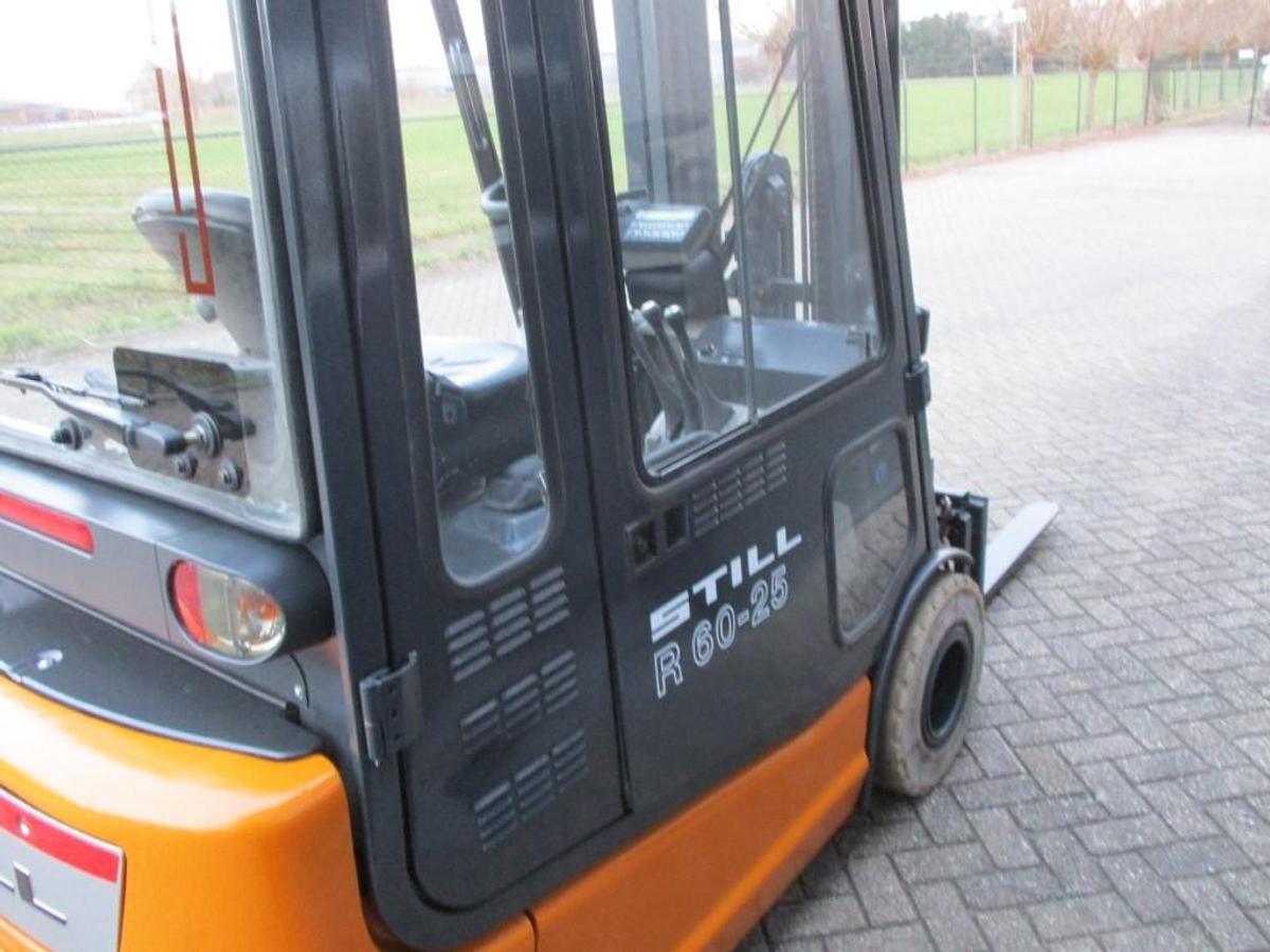 Refurbished 2005 STILL RX60-25